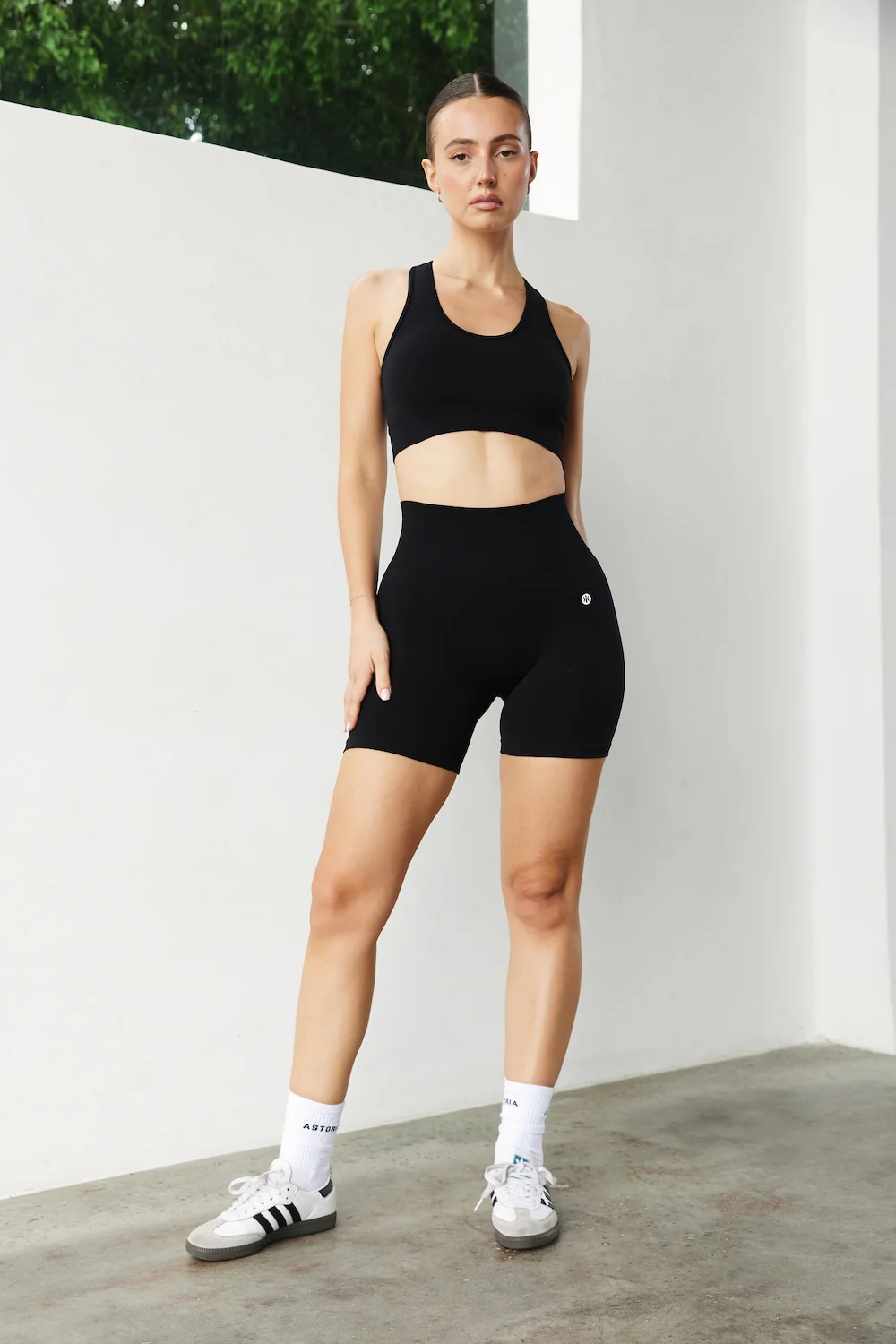 Astoria CONTOUR Seamless Short - Black - Image 3